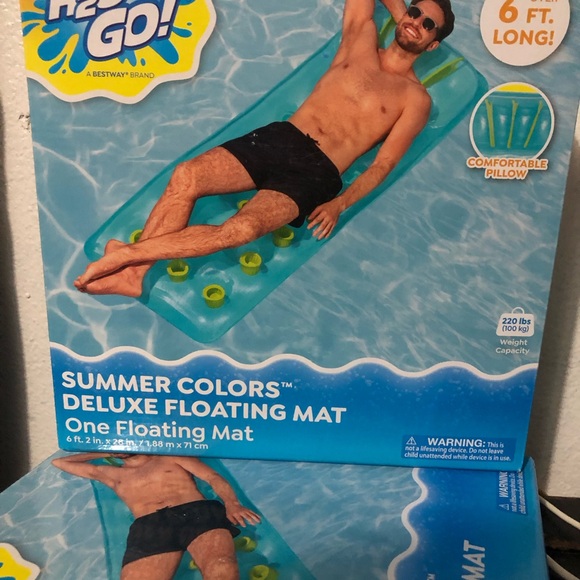 H2O GO! Inflatable Pool Float - Picture 2 of 2